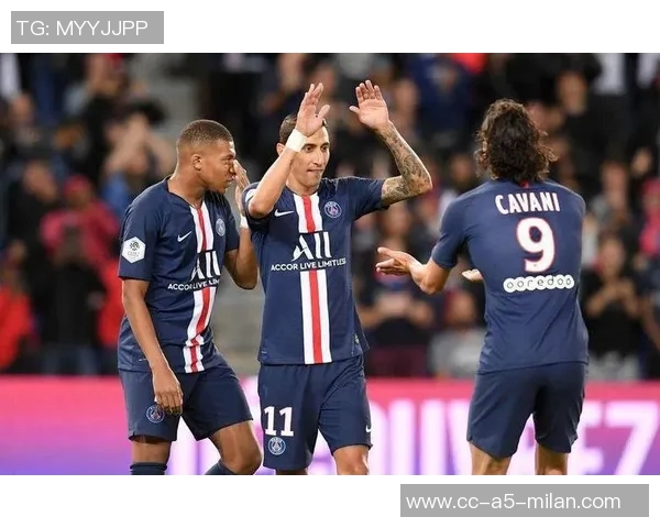 早报:皇马主场意外失利塞尔塔染红三人利物浦高层力挺斯洛特教练 早报:皇马主场意外失利塞尔塔染红三人利物浦高层力挺斯洛特教练