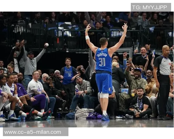 克莱本赛季替补出战8次投中5个以上三分球展现火力全开