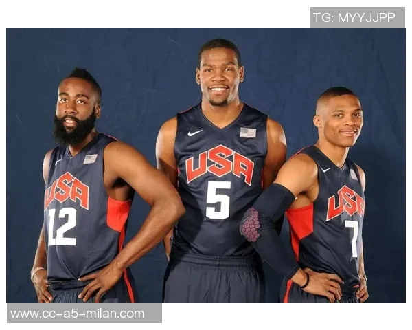 杜兰特称赞申京高位持球能力让对手难以预测他的下一步动作